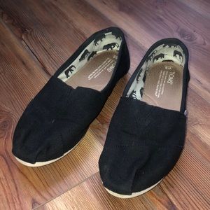 ⚡️BLACK TOMS⚡️